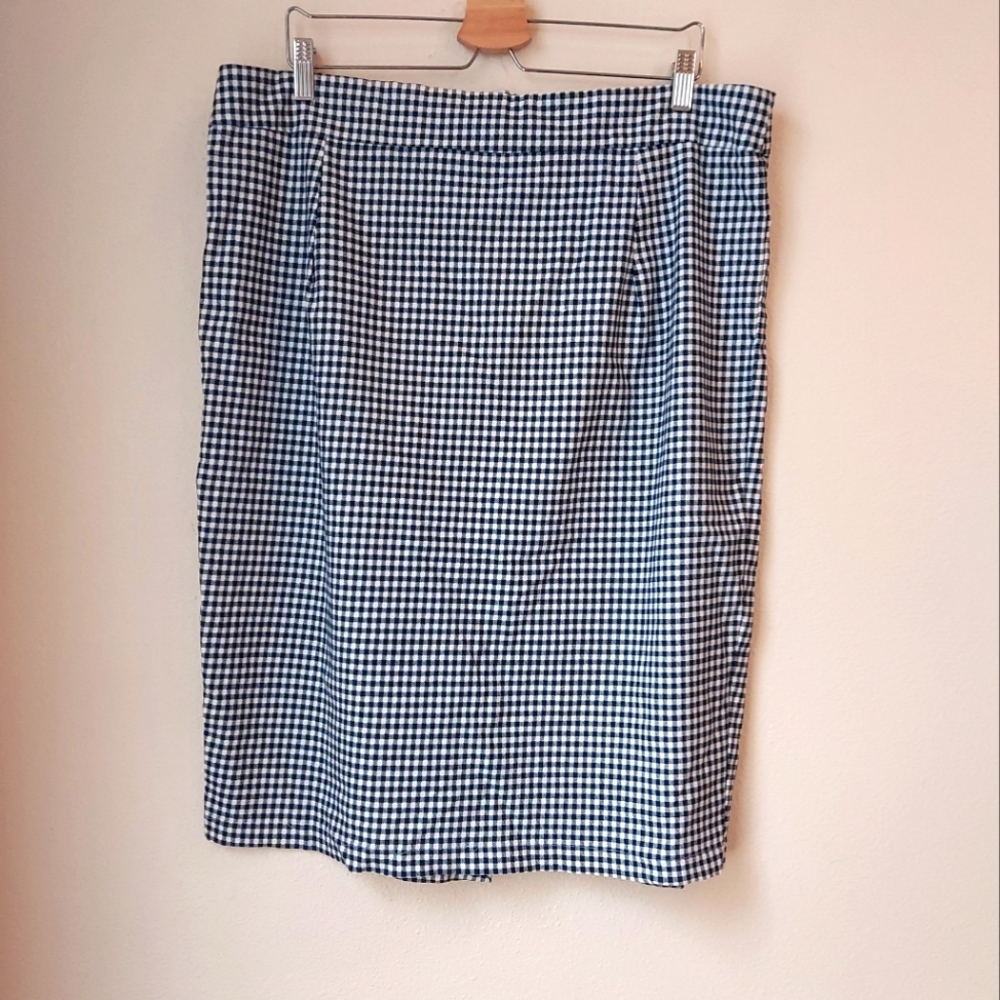 Plus Size Bettie Page Checkers High Waist Midi Pencil Skirt, Size 24W